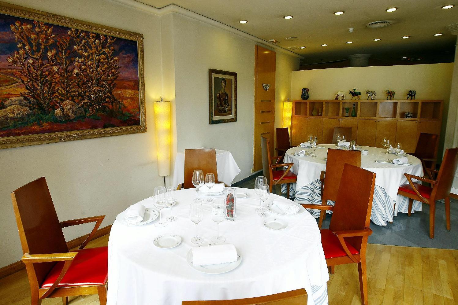 Occidental Leon Alfonso V酒店 外观 照片